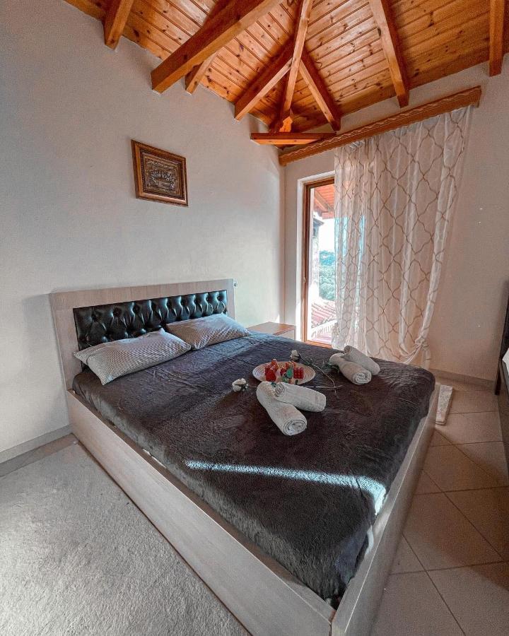 Farmhouse Qeparo Kültér fotó